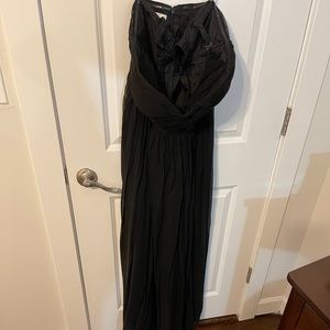 Donna Morgan gown